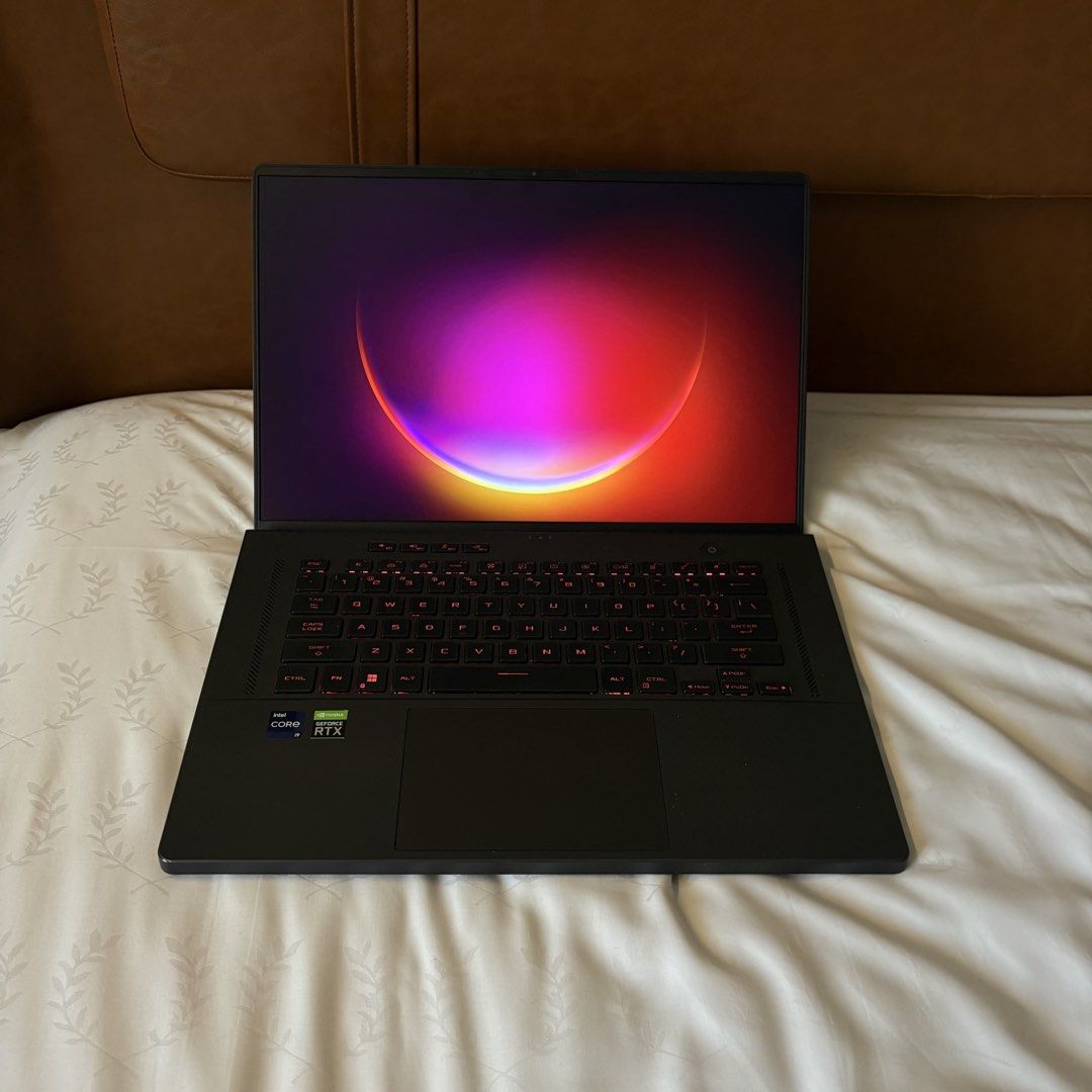 ASUS ROG Zephyrus G16 (Category: Laptops & Notebooks) located in Paranaque City. Submitted by nlnco (Listing ID 1438343118, Image 1). Description: ROG Zephyrus G16 ₱68,000 only! Reading is essential - G16 - Eclipse Grey - Intel Core i9-13900H with Intel UHD Graphics - 14 Cores / 20 Threads up to 5.4GHz - 16GB RAM - 1TB SSD NVMe - RTX 4060 8GB - Intel UHD Graphics - 240Hz 2.5K QHD+ - 2560x1600 16” (WQXGA) - ROG Nebula Display - MUX Switch + Advanc