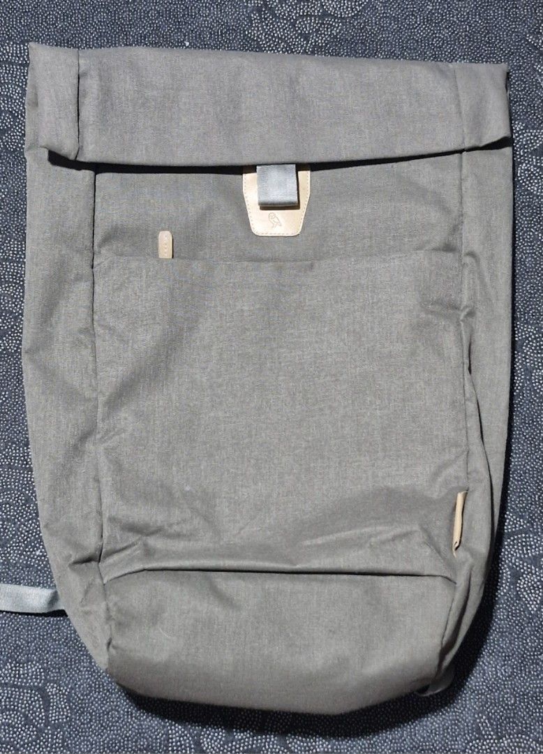 Bellroy studio Backpack (Category: Backpacks) located in Baguio. Submitted by mountainwe71837 (Listing ID 1438309460, Image 2). Description: Bellroy studio backpack.. Olive green color Fidlock flap Fits up to 15" laptop 18L capacity Bellroy roll-top backpack - Secure buckle closure - Front pocket - Adjustable shoulder straps - Durable, textured fabric - Features Bellroy logo - Minimalist design.