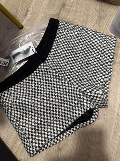 (Category: ) located in . Submitted by thebestgoods (Listing ID 1438347739, Image 1). Description: .