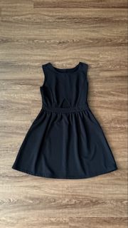 (Category: ) located in . Submitted by zannepreloved (Listing ID 1438407505, Image 1). Description: .