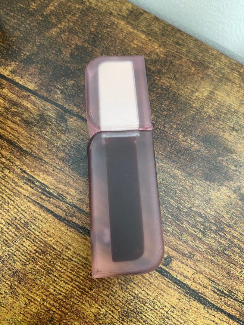 BLK Soft Blur Matte Tint in Tropic (Category: Makeup) located in Manila. Submitted by cheechako (Listing ID 1438336075, Image 2). Description: Swatched only Recently bought but not my shade Long-lasting and transfer-resistant.
