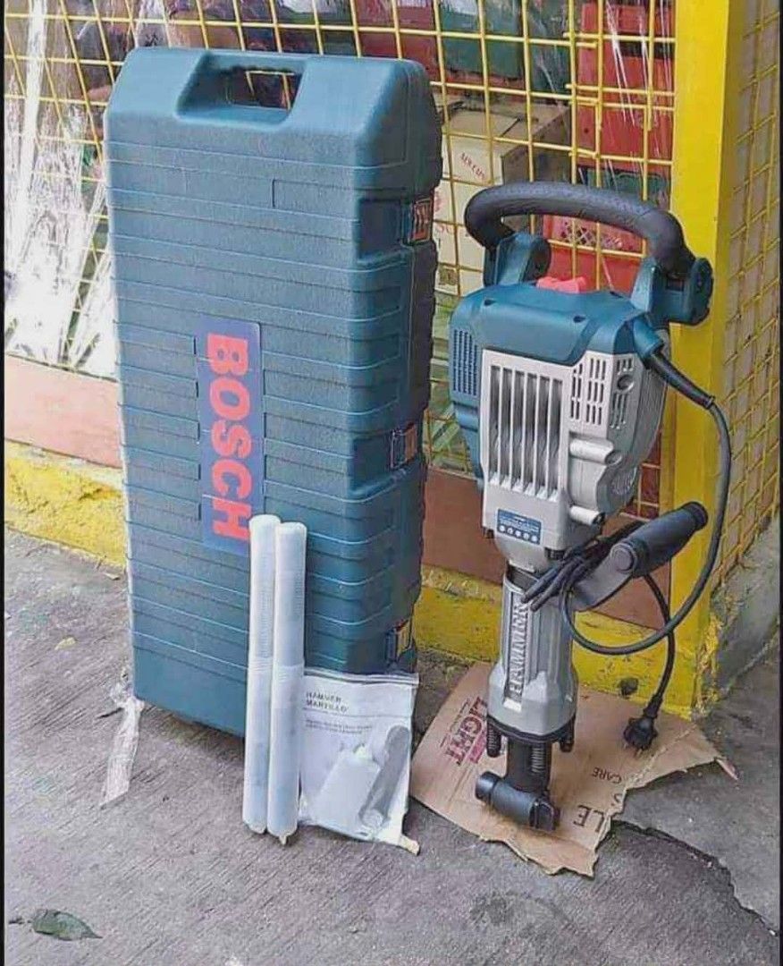 BOSCH JACKHAMMER 95MM (Category: Construction Tools & Equipment) located in Valenzuela. Submitted by cooleagle.fab881 (Listing ID 1438392001, Image 2). Description: Brand new Heavy duty Good quality Good condition Complete set W/service warranty Pm me for more details.