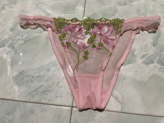 (Category: ) located in . Submitted by lovescarf (Listing ID 1438424192, Image 1). Description: .