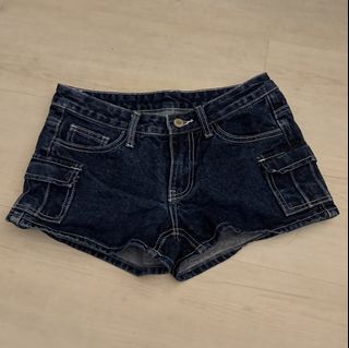 (Category: ) located in . Submitted by ilikegyoza (Listing ID 1438431323, Image 1). Description: .