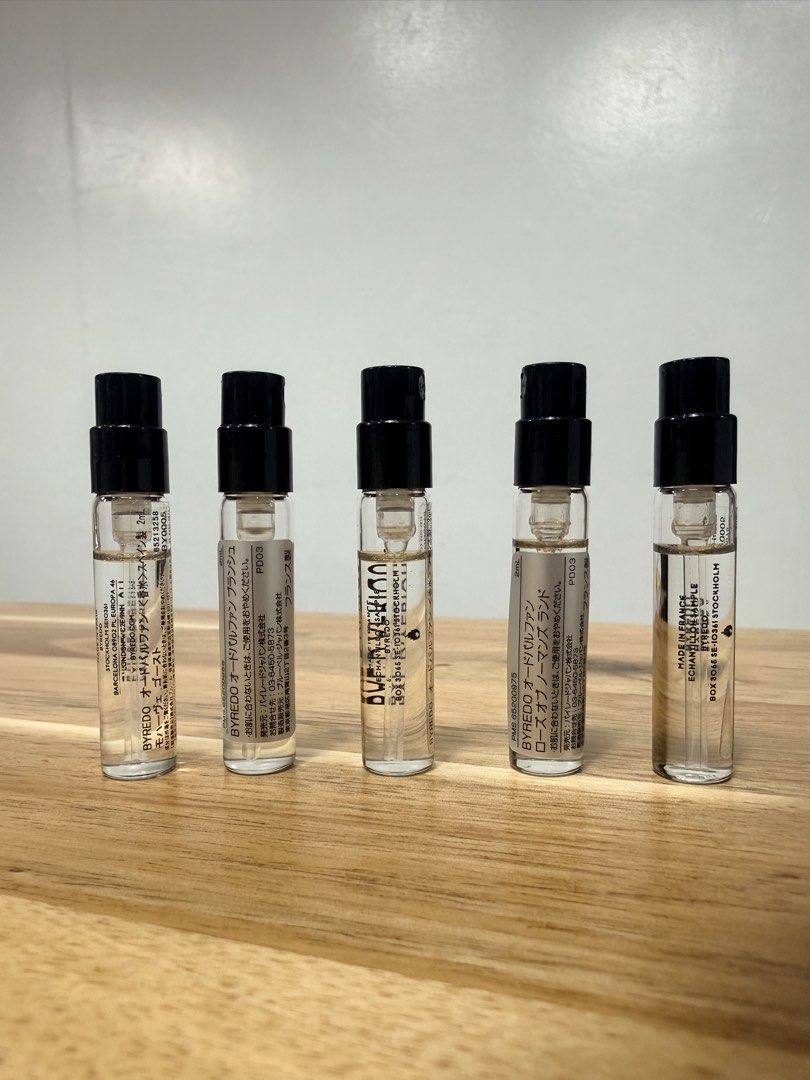 Byredo Perfume Sample Set (Category: Fragrance & Deodorants) located in Bacoor. Submitted by wiseflower.a5d862 (Listing ID 1438433206, Image 3). Description: - Byredo Sample Set - Includes: Gypsy Water, Rose of No Man's Land, Bal d'Afrique, Blanche, and Mojave Ghost - Each sample is 2ml - Mojave Ghost: 0.07 fl. oz. - Ideal for sampling before purchasing a full-size bottle.