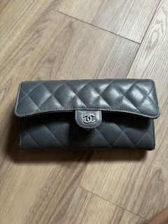 (Category: ) located in . Submitted by purplegloves (Listing ID 1438415009, Image 1). Description: .