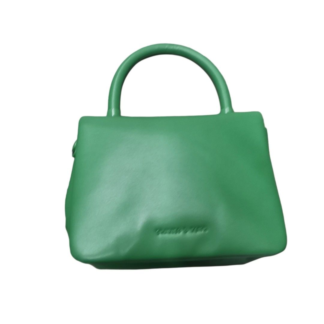 Charles & Keith Baguette Mini Bag (Green) (Category: Luxury Bags & Wallets) located in General Mariano Alvarez. Submitted by hundred_lives (Listing ID 1438485695, Image 3). Description: Charles & Keith Baguette Mini Bag (Green) Authentic Original Good Condition ‼️***Or Best Offer Wins***‼️ ‼️***Split Or As Pack***‼️ ‼️***Negotiable All Items***‼️ Tags: burberry fendi mcm givenchy yohji yamamoto rick owens prada dolce & gabbana channel gucci hermè