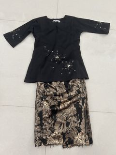 (Category: ) located in . Submitted by PartyCostumesShop (Listing ID 1438401672, Image 1). Description: .