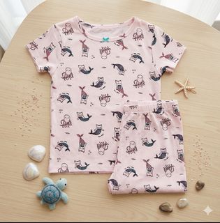 (Category: ) located in . Submitted by EDoubleTwo_Clothing_Store (Listing ID 1372215606, Image 1). Description: .