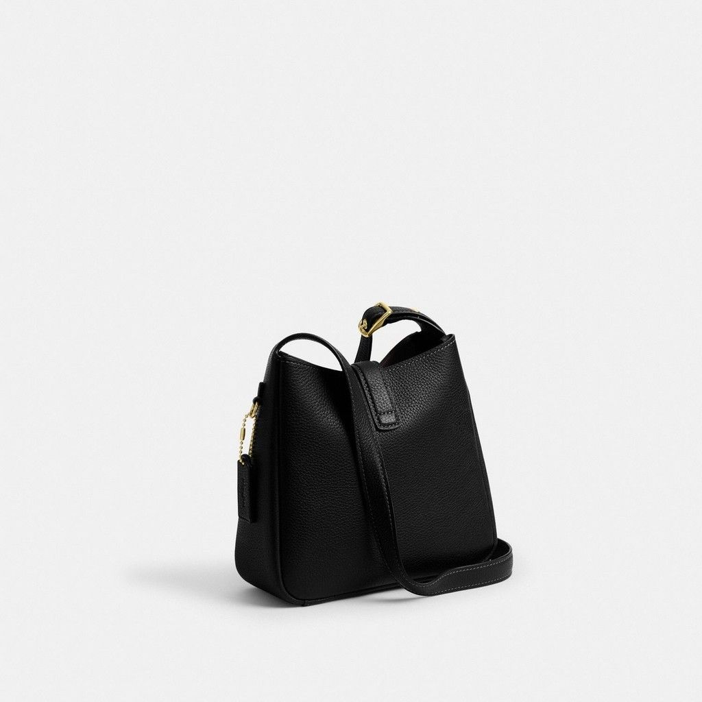 Coach Hadley Mini Crossbody Bag - Tas Selempang Wanita. (Kategori: Tas & Dompet) berada di Jakarta Pusat. Dikirim oleh mister_co.69 (ID iklan 1438429349, Gambar 3). Deskripsi: Cek Coach Hadley Mini Crossbody Bag - Tas Selempang Wanita dengan harga Rp3.843.000. Dapatkan sekarang!.