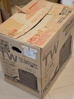由 ggaarry (刊登 ID 1438408245，圖片 1) 提交，位於 的 (類別：)，說明：。