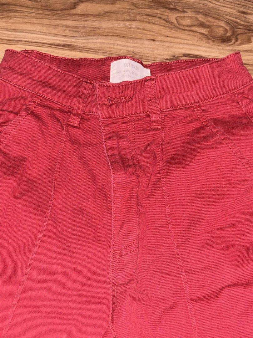 Cotton On Red Wide Leg Pants (Category: Other Bottoms) located in Makati City. Submitted by authenticats (Listing ID 1438464605, Image 3). Description: - Cotton On red wide-leg pants - High-waisted, wide leg - Size: 8 AU, 4 US, 36 EU, 38 BR RFS: Bought it a long time ago, never got to wear it; it doesn’t fit anymore:) Note: It’s stretchable and soft.
