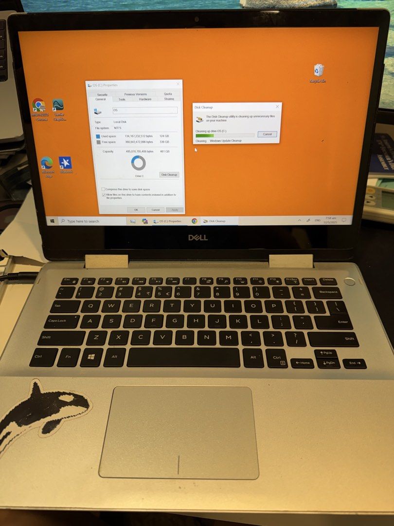 Dell Laptop456840897763758080