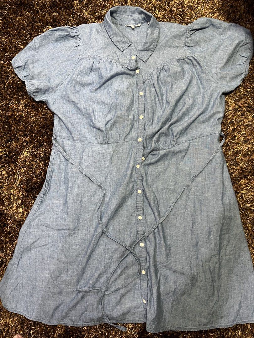Denim Levi’s Dress (Category: Dresses) located in Abucay. Submitted by ablum (Listing ID 1438401476, Image 1). Description: .
