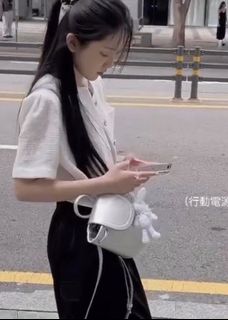 由 tiara_19934 (刊登 ID 1438466041，圖片 1) 提交，位於 的 (類別：)，說明：。
