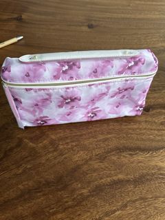 (Category: ) located in . Submitted by mm.london (Listing ID 1438367780, Image 1). Description: .