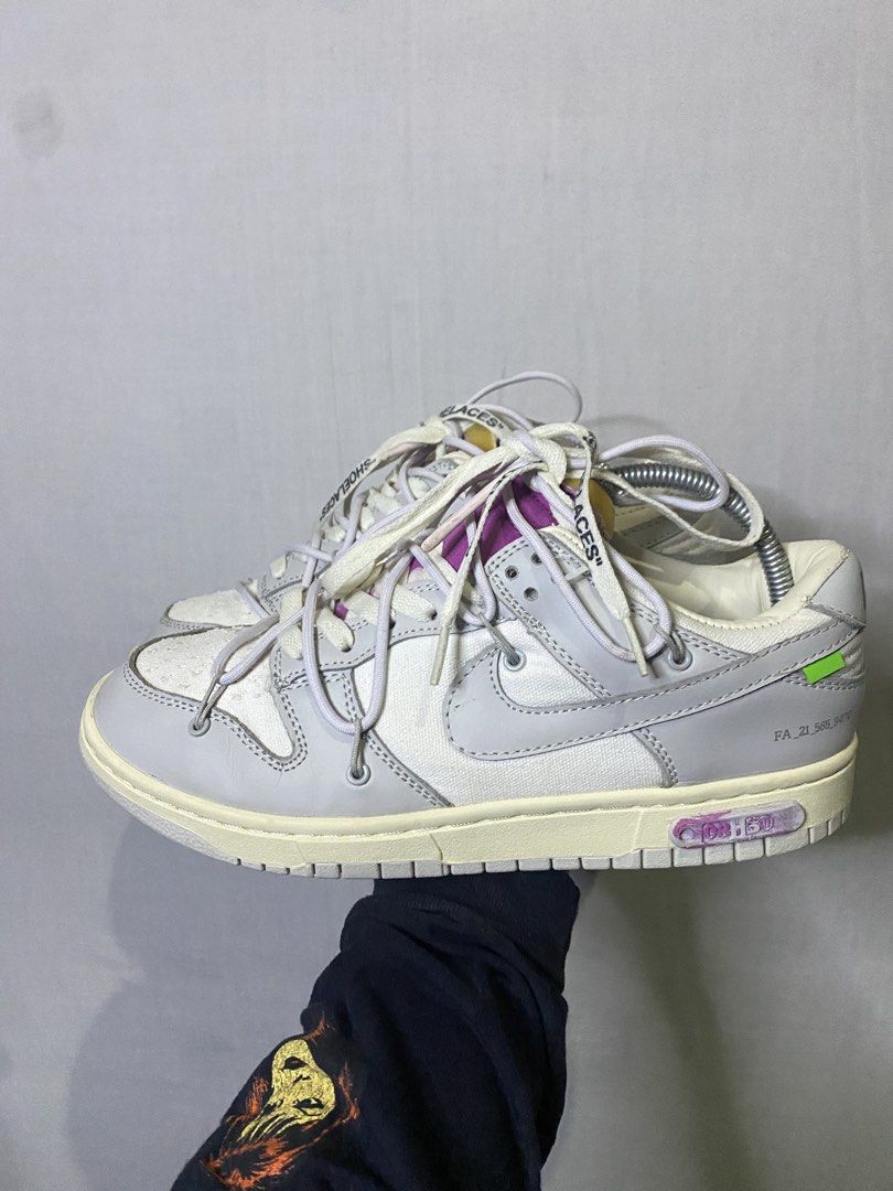 Nike x Off-White Dunk Low "Lot 3" (Category: Sneakers) located in Butuan. Submitted by bro_goodies101 (Listing ID 1438491557, Image 1). Description: EUR 43 / U.S 9.5 / UK 8.5.
