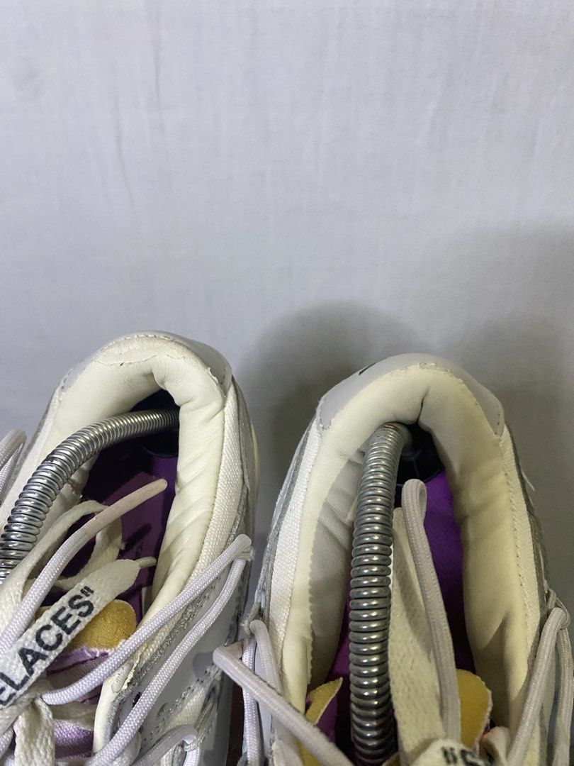 Nike x Off-White Dunk Low "Lot 3" (Category: Sneakers) located in Butuan. Submitted by bro_goodies101 (Listing ID 1438491557, Image 3). Description: EUR 43 / U.S 9.5 / UK 8.5.