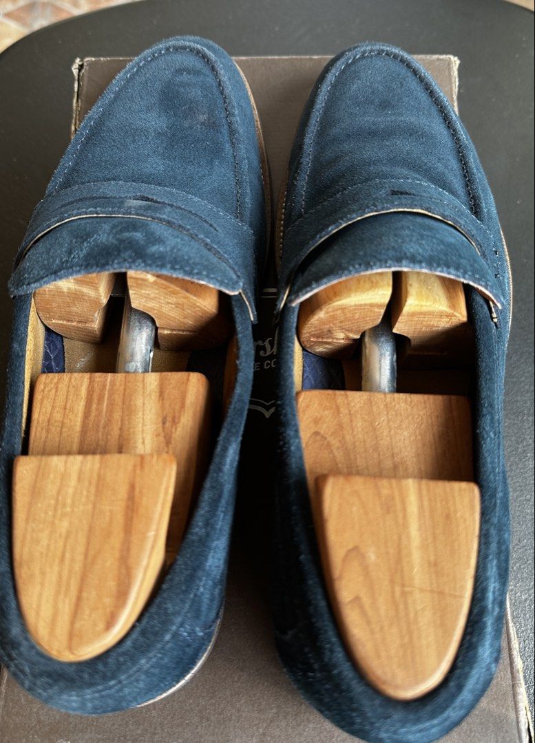 Florsheim Rucci Penny Navy Suede (Category: Casual Shoes) located in Manila. Submitted by avarcillas0329 (Listing ID 1438435957, Image 2). Description: Like new, seldom used.