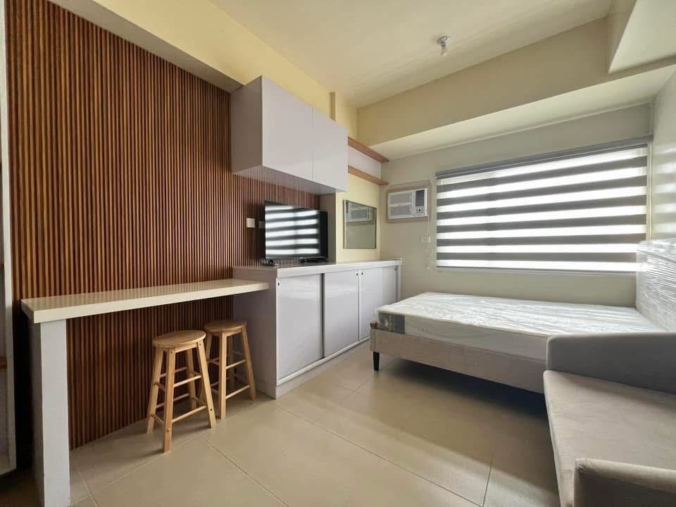 For Rent Avida Towers Sola (Category: Apartments & Condos) located in Taguig. Submitted by jubie_lucban214 (Listing ID 1438482265, Image 2). Description: Dm for inquiries .