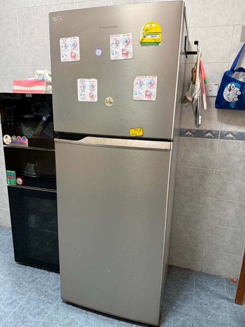 Fridge457217594738626560