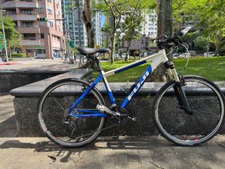 由 andy43463 (刊登 ID 1438371745，圖片 1) 提交，位於 的 (類別：)，說明：。