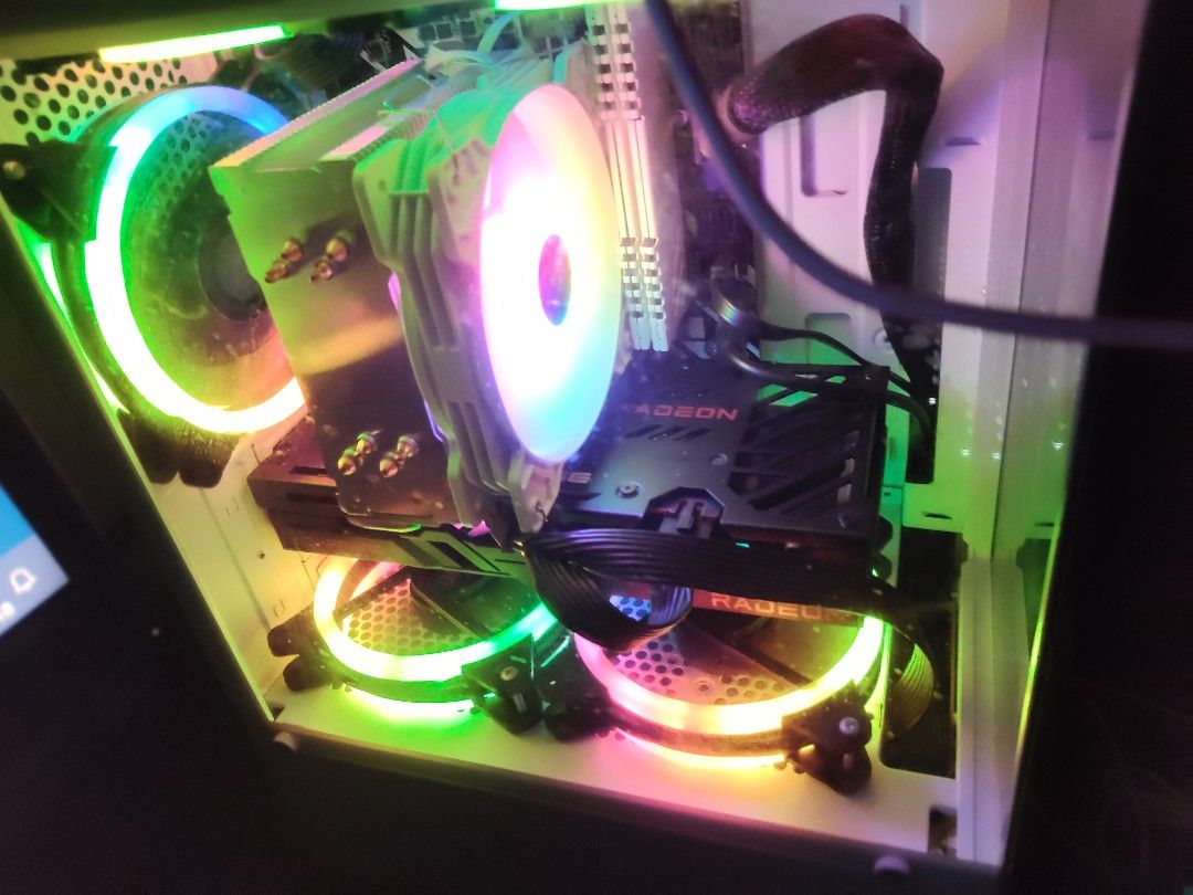 Gaming PC457046118493726720