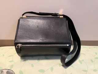 （分類：）位於 。 由 uuuuuuu123 提交（商品編號 1438390369，圖片 1）。簡介： 。