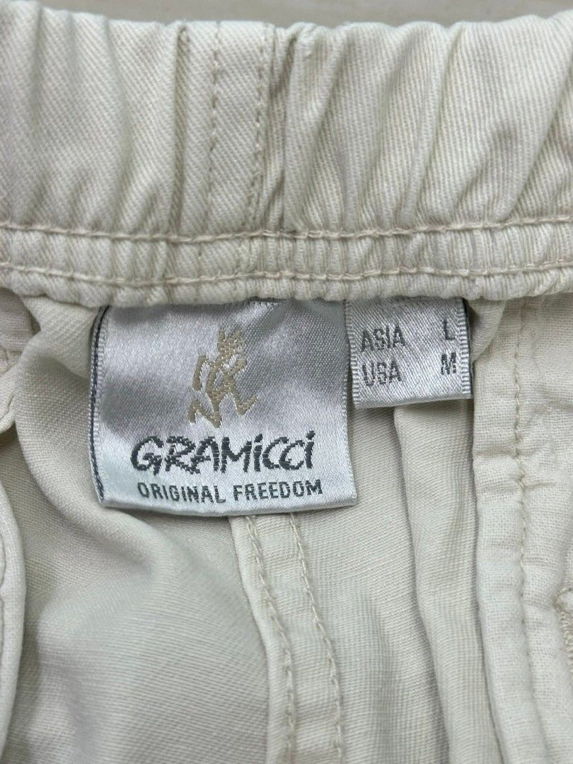 GRAMICCI PANTS WITH BUCKLE BELT (Category: Activewear) located in Manila. Submitted by johnangelo27 (Listing ID 1438483475, Image 3). Description: .