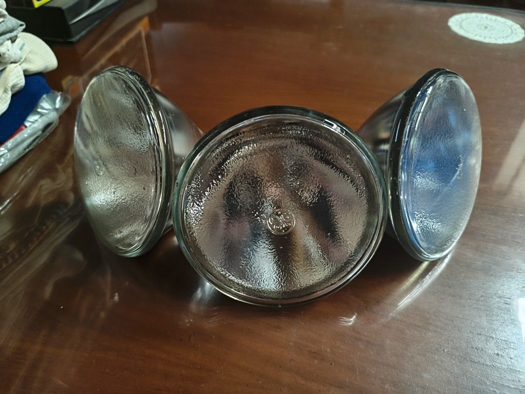 Halogen Lightbulb (Category: Lighting) located in Quezon City. Submitted by j.c.declutter (Listing ID 1438316691, Image 1). Description: - Reflector light bulbs - Clear glass front - Silvered back - Standard screw base - Suitable for various lighting applications.