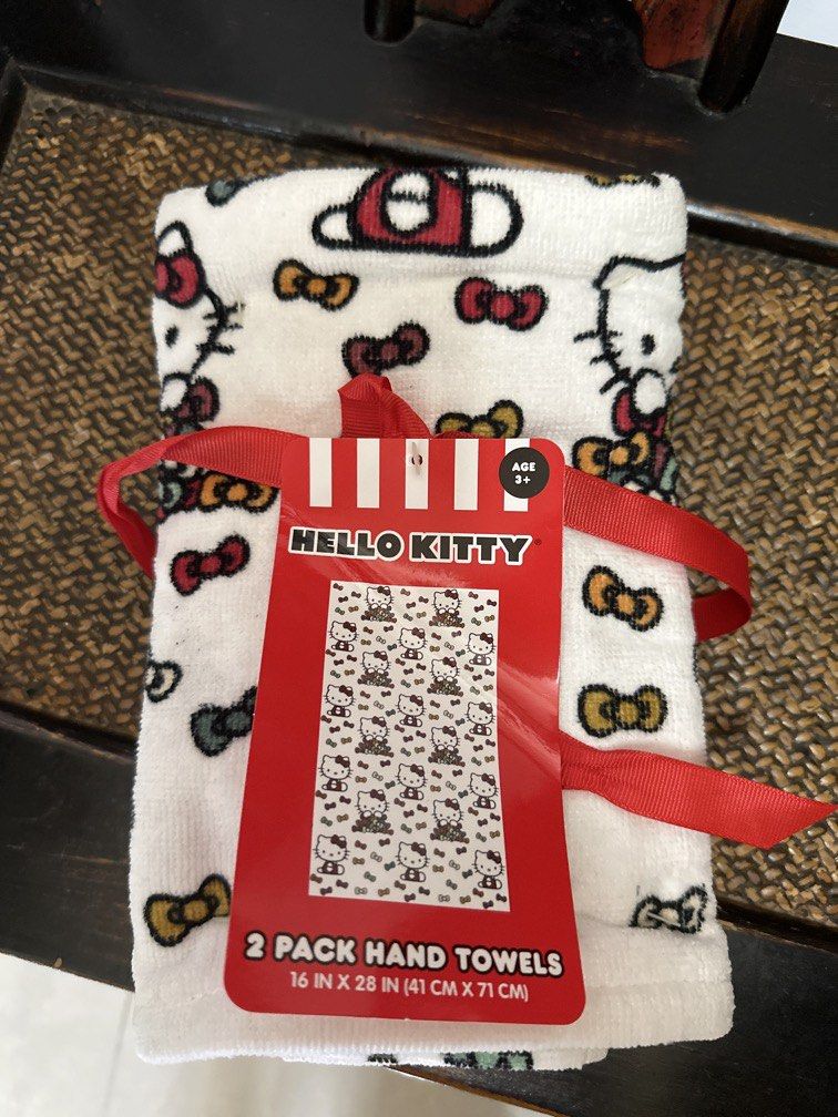 Hello kitty hand towels456465990403368960