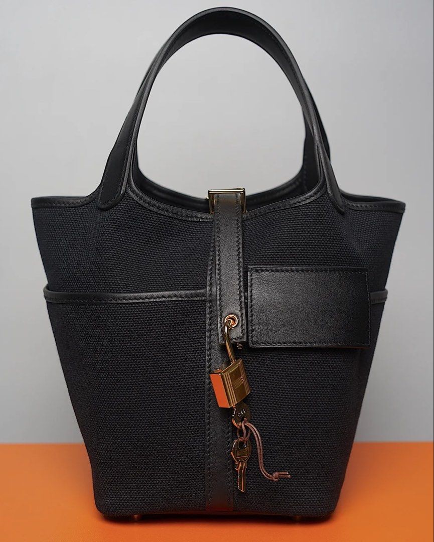 Hermès Picotin Cargo (Category: Luxury Bags & Wallets) located in Taguig. Submitted by mainsourceph (Listing ID 1438436816, Image 1). Description: Hermès Picotin Cargo Black Canvas/ Swift Noir Gold Hardware Dust Bag, Box, Paper Bag Pristine Condition.