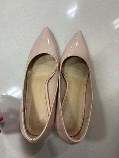 (Category: ) located in . Submitted by emlys_collections (Listing ID 1438385356, Image 1). Description: .