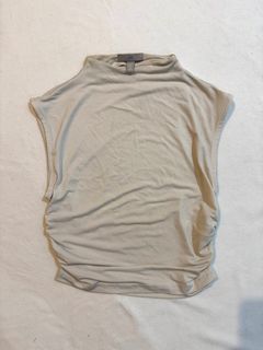 (Category: ) located in . Submitted by closet_resette (Listing ID 1438458428, Image 1). Description: .