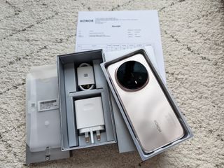 (Category: ) located in . Submitted by gadgettraderprokl (Listing ID 1438325157, Image 1). Description: .