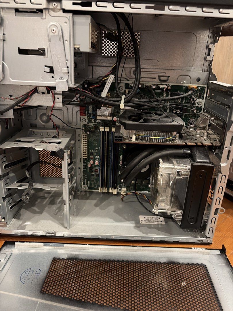 HP Desktop PC - Internal Components456728008386170880