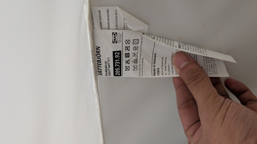 IKEA JATTEBJORN Storage Box (Category: Storage Boxes & Baskets) located in Manila. Submitted by decluttering_9917354 (Listing ID 1438362837, Image 1). Description: IKEA JATTEBJORN storage box. It has a gray exterior and a white interior. The box has a mesh divider inside. The dimensions are approximately 81cm x 44cm x 45cm.