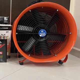 (Category: ) located in . Submitted by wheelswheels (Listing ID 1438389212, Image 1). Description: .