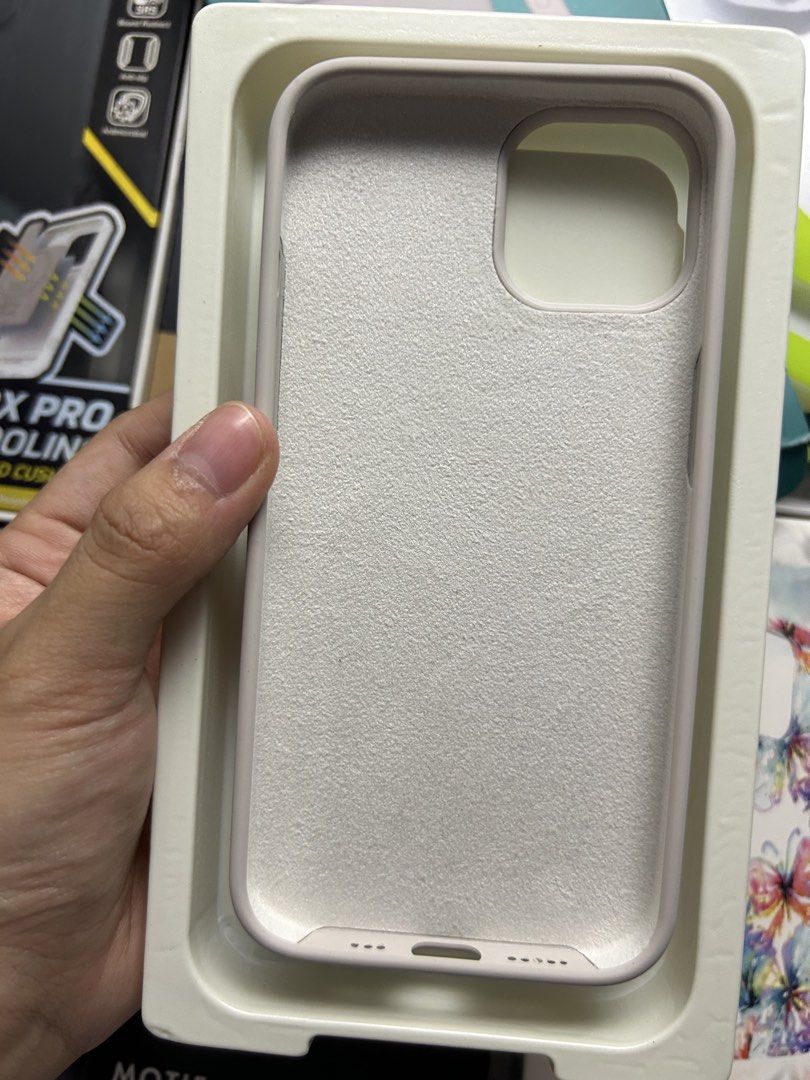 Iphone 13/14 basemodel beforeanythingelse phone case original powermac with tag (Category: Cases & Sleeves) located in Paranaque City. Submitted by fielasanik-anik (Listing ID 1438477540, Image 3). Description: Hello! Currently selling 100% original POWERMAC pullout IPHONE cases. All items are legit and may price tag pa from powermac ₱300 Mod: gcash,maya,gotyme,bpi Delivery: lalamove, grab, angkaspadala, j&t (u can choose if from baclaran or mani