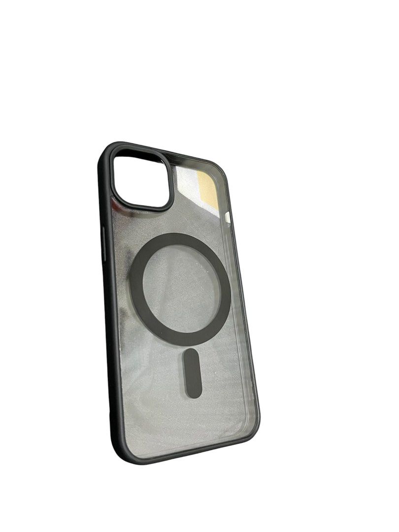 Iphone 13/14 magsafe case (Category: Cases & Sleeves) located in Malaybalay. Submitted by andr13905 (Listing ID 1438473874, Image 1). Description: - Compatible with iPhone 13/14 - Features MagSafe compatibility - Stylish layered design - Provides phone protection - No box.