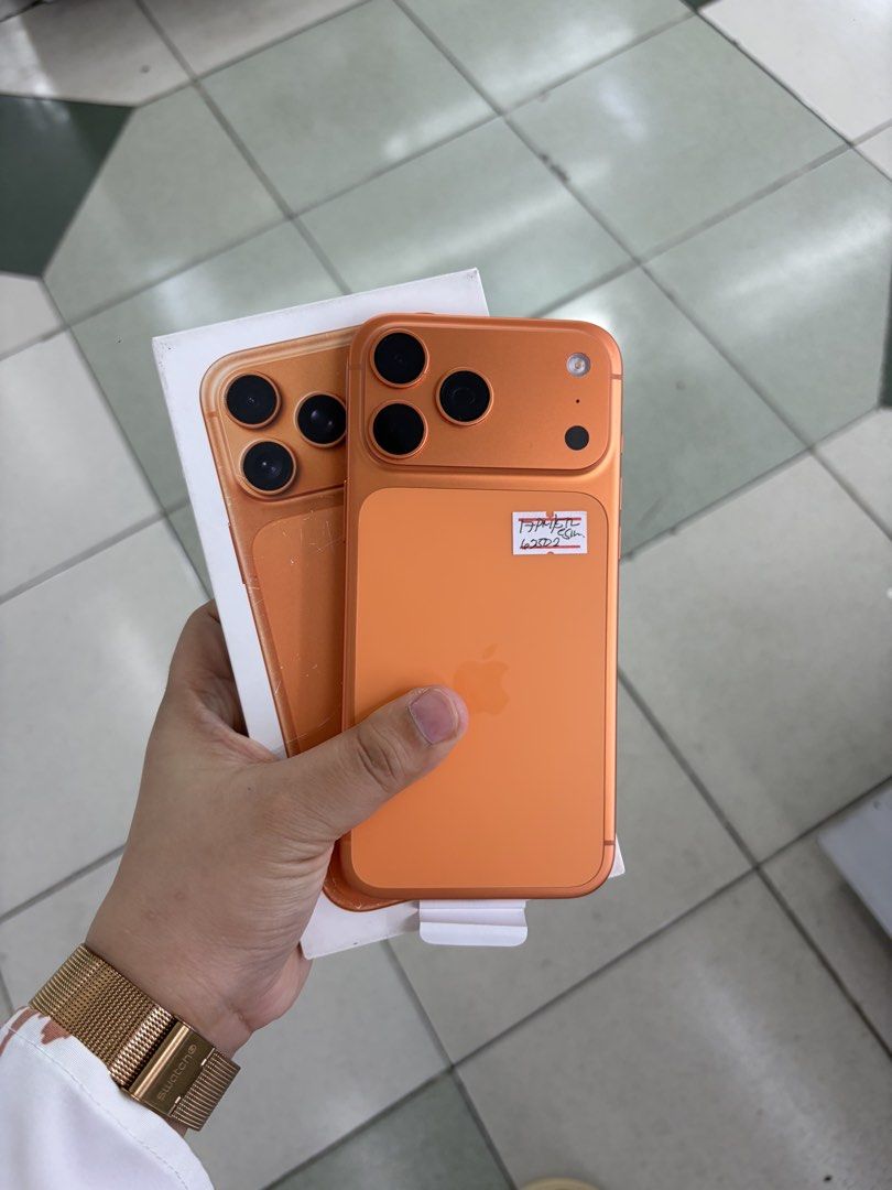 Iphone 17 Pro Max 512gb 100% batt Esim Unlock No issue (Category: iPhone 17 Series) located in San Juan City. Submitted by javedsgadgetshop (Listing ID 1438470586, Image 1). Description: INSTALLMENT OPTIONS : SPAY LATER / GGIVES / CREDIT CARD / SKYRO / HOMECREDIT (BRANDNEW) WE BUY AND SELL SO PWEDE MAGBINTA OR SWAP ! Quick Specs : 76,500 💵 Iphone 17promax •512gb •US Variant •100% batt health •Esim Unlock •99% Smoothness •No hidden issue | No Rep