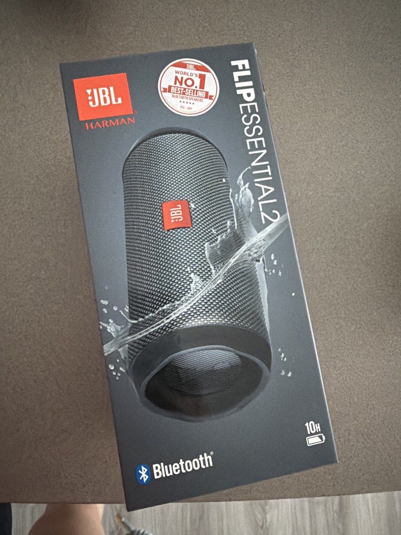 JBL Flip Essential 2 Bluetooth Speaker456381354319564800
