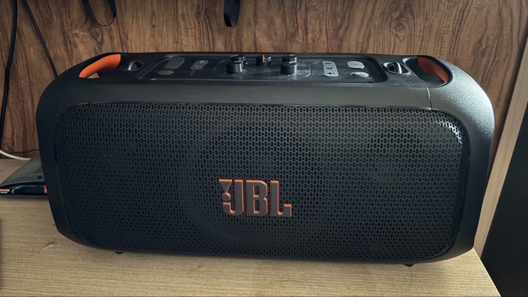JBL PartyBox On-The-Go Essential (Category: Soundbars, Speakers & Amplifiers) located in Imus. Submitted by preloved_by_chlea (Listing ID 1423150759, Image 2). Description: - JBL PartyBox On-The-Go Essential for sale - Comes with speaker, two wireless microphones, and all accessories - Features "Powerful Bass Boost" - Complete set, ready to use - Perfect for parties and events Gift lang nung Valentines, once lang nagamit. Brand new pa talaga.