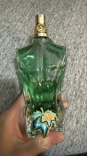 （分類：）位於 。 由 curty2 提交（商品編號 1438428916，圖片 1）。簡介： 。