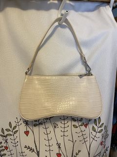（分類：）位於 。 由 doraemon923 提交（商品編號 1438372261，圖片 1）。簡介： 。