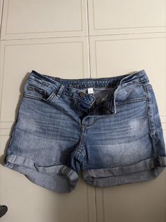 (Category: ) located in . Submitted by kakineannya (Listing ID 1438399616, Image 1). Description: .