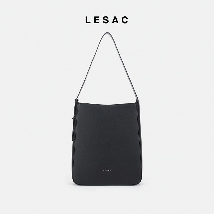 Lesac Bag Vietnam Brand (Category: Shoulder Bags) located in Pasig City. Submitted by yan112018 (Listing ID 1438474391, Image 1). Description: - Brand new Lesac shoulder bag w/tag -Adjustable strap length. - Classic black color. - Simple and elegant design. - Ready to use..