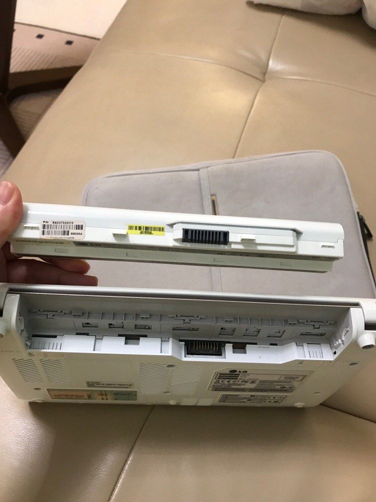 LG laptop456608923507773443