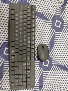 Logitech Wireless Keyboard and Mouse Combo462408633926952960