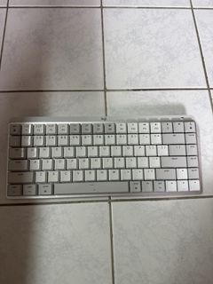 (Category: ) located in . Submitted by lee0333 (Listing ID 1438350347, Image 1). Description: .